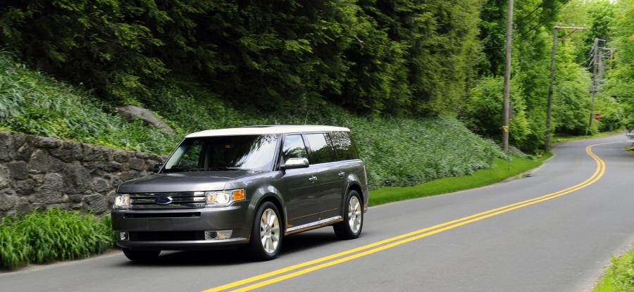 Ford Flex 2008 года  (фото 36 из 142)
